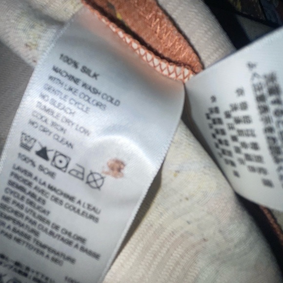 TOMMY BAHAMA Silk Hawaiian Floral Mens Casual Button Front Short Sleeve Top XL - Picture 10 of 14